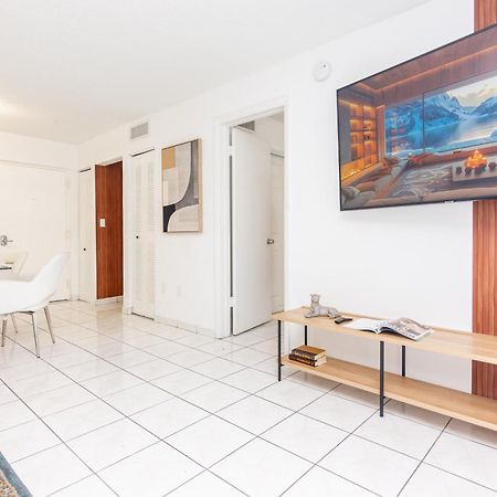One Bedroom Apartment - With Parking & Balcony - Heart Of Wynwood Miami Extérieur photo