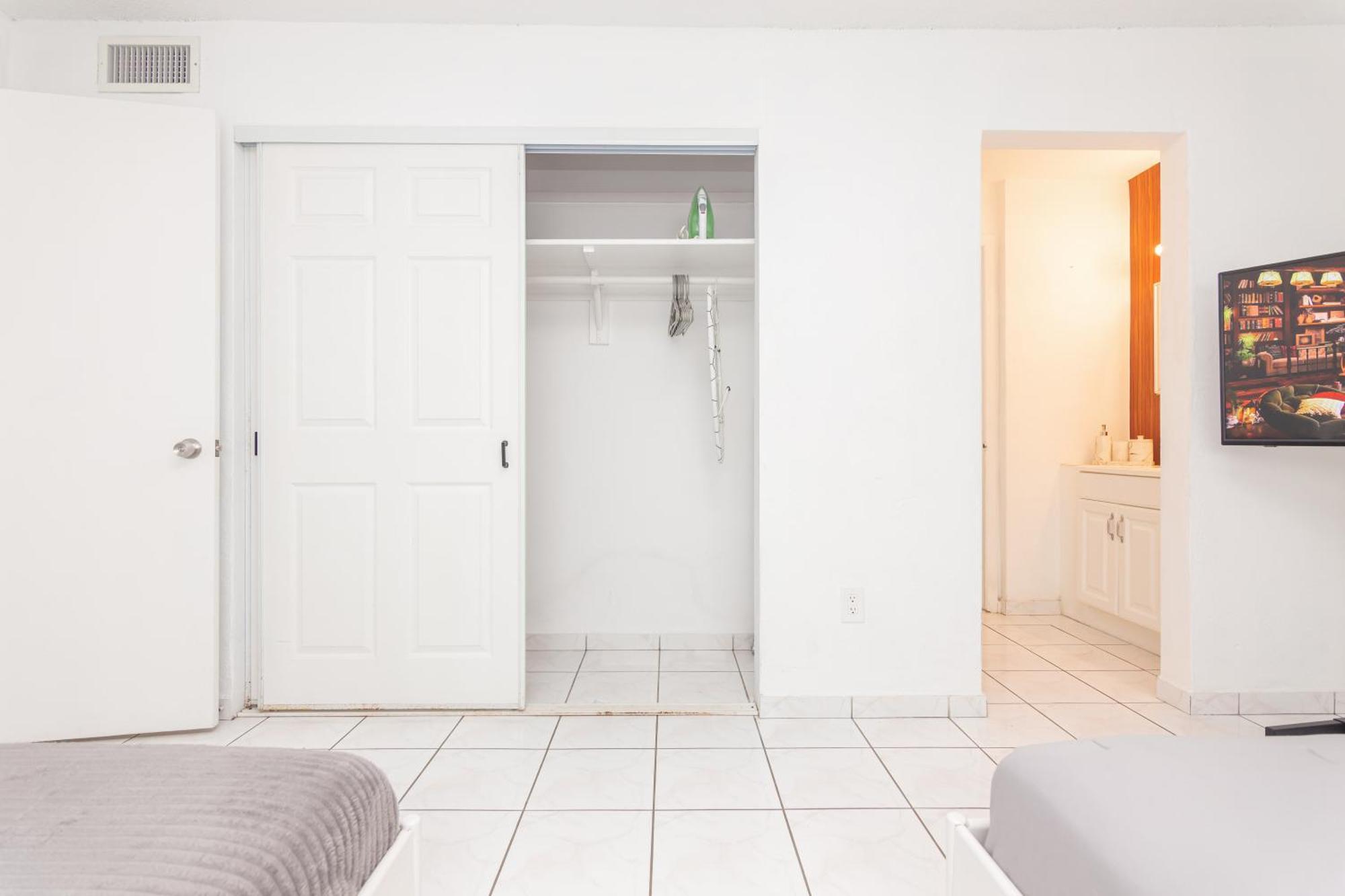 One Bedroom Apartment - With Parking & Balcony - Heart Of Wynwood Miami Extérieur photo